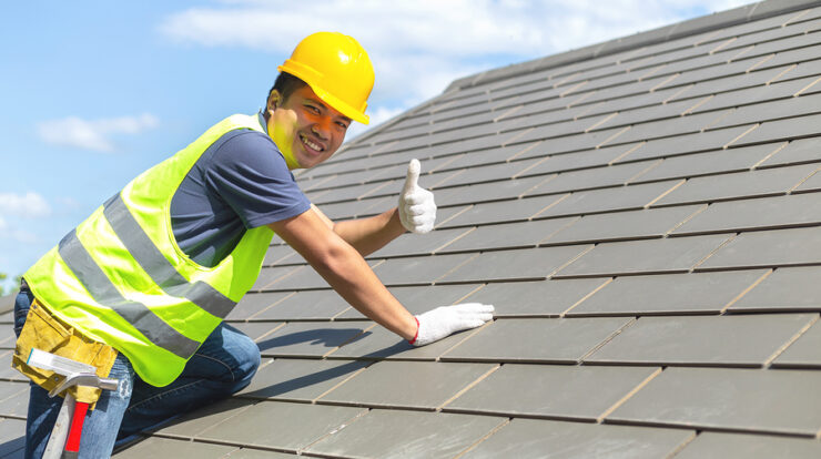 Four Reasons to Hire the Professional Roofing Services